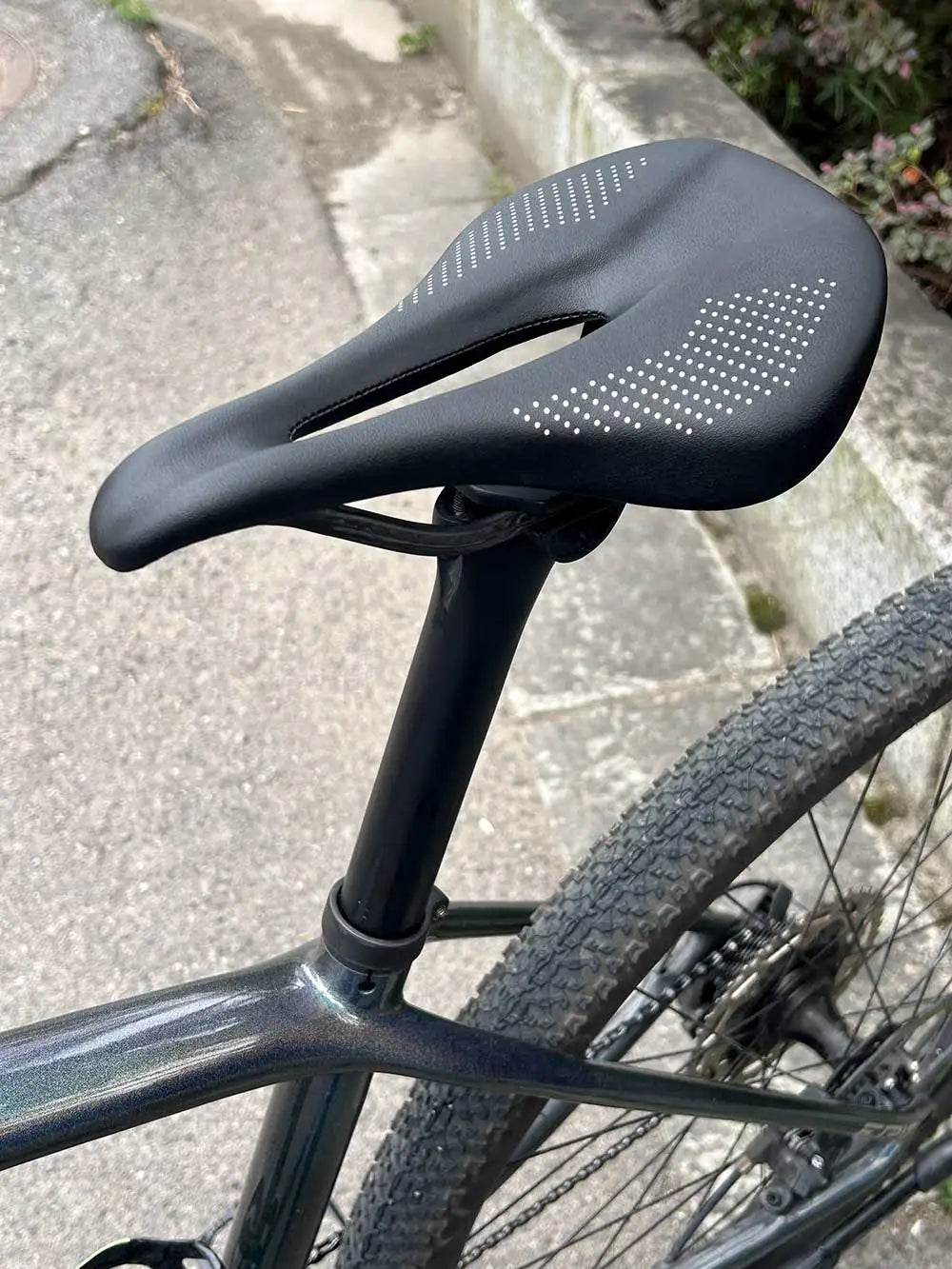 ELITAONE MTB Carbon Saddle Super Light 89g Road Bike Saddles 240x143/155mm UD Bare Carbon Finish Bicycle Seat